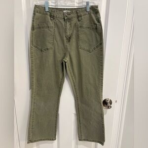 Kensie The Savannah High-Rise Flare Crop Pants